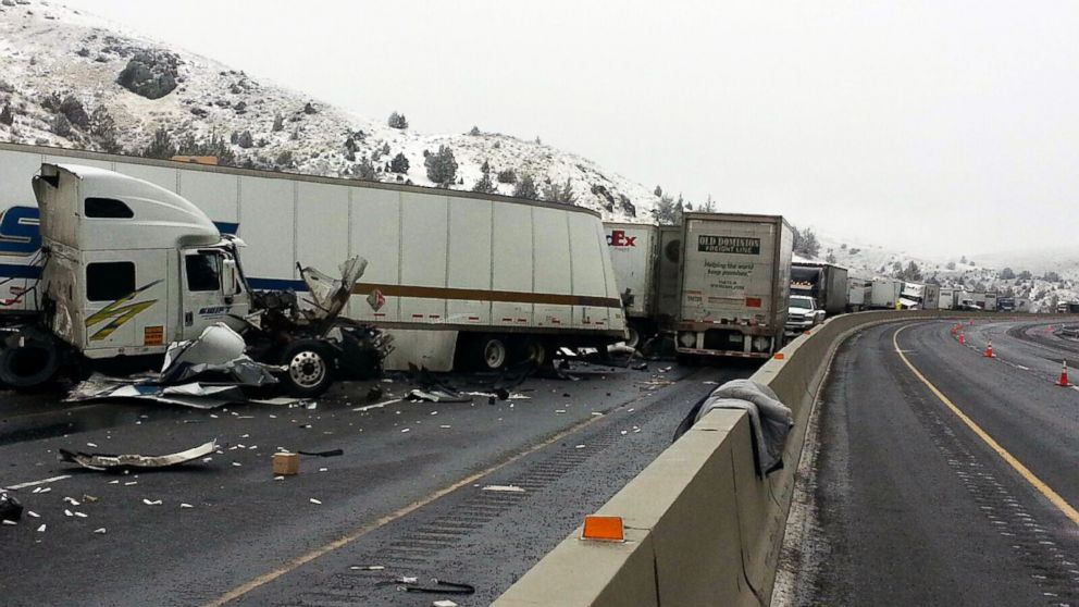 PHOTO: Black ice is believed to be the cause of a freeway pileup involving more than a dozen tractor-trailers on I-84 in Oregon, Jan. 17, 2015.
