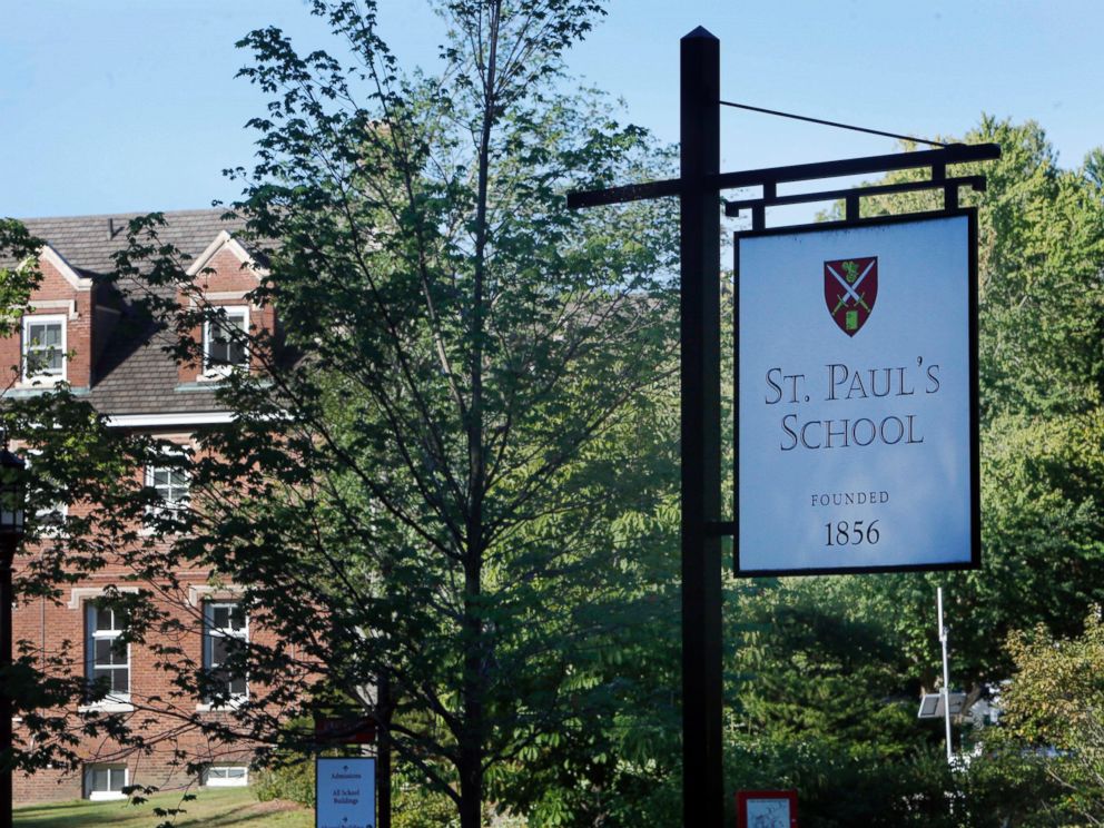 PHOTO:The entrance to the elite St. Pauls School is seen, Aug. 14, 2015 in Concord, N.H.