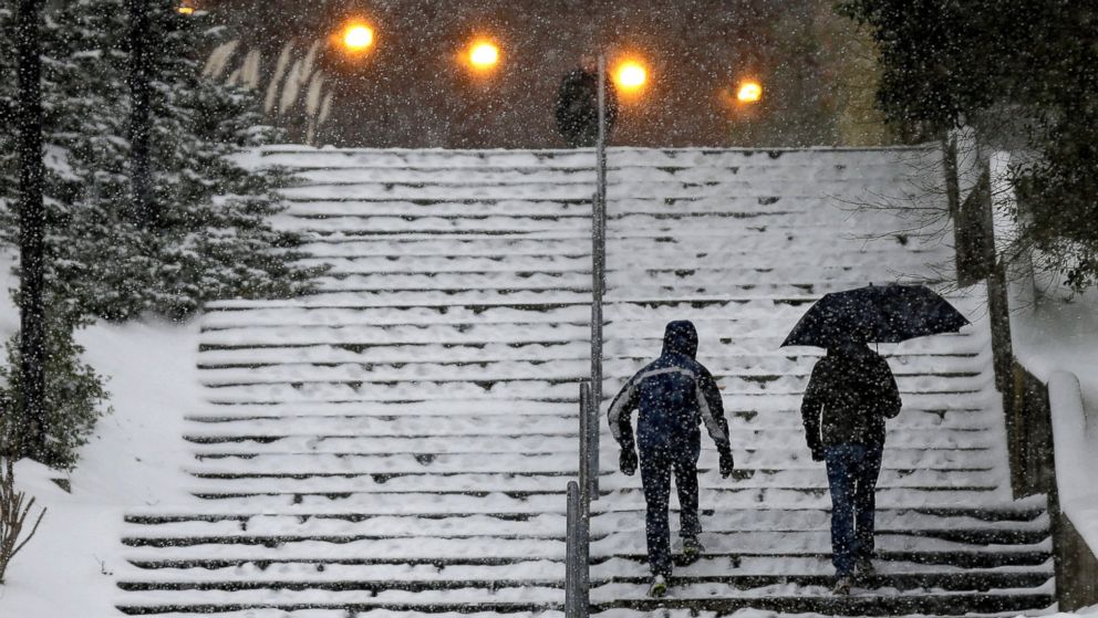 Ice Storm Blamed for 11 Deaths, 550,000 Lose Power - ABC News