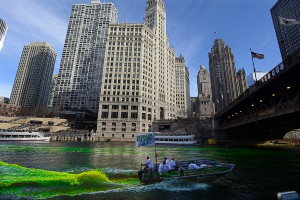 Despite St. Patrick's Day COVID restrictions, Chicago River runs green -  ABC News