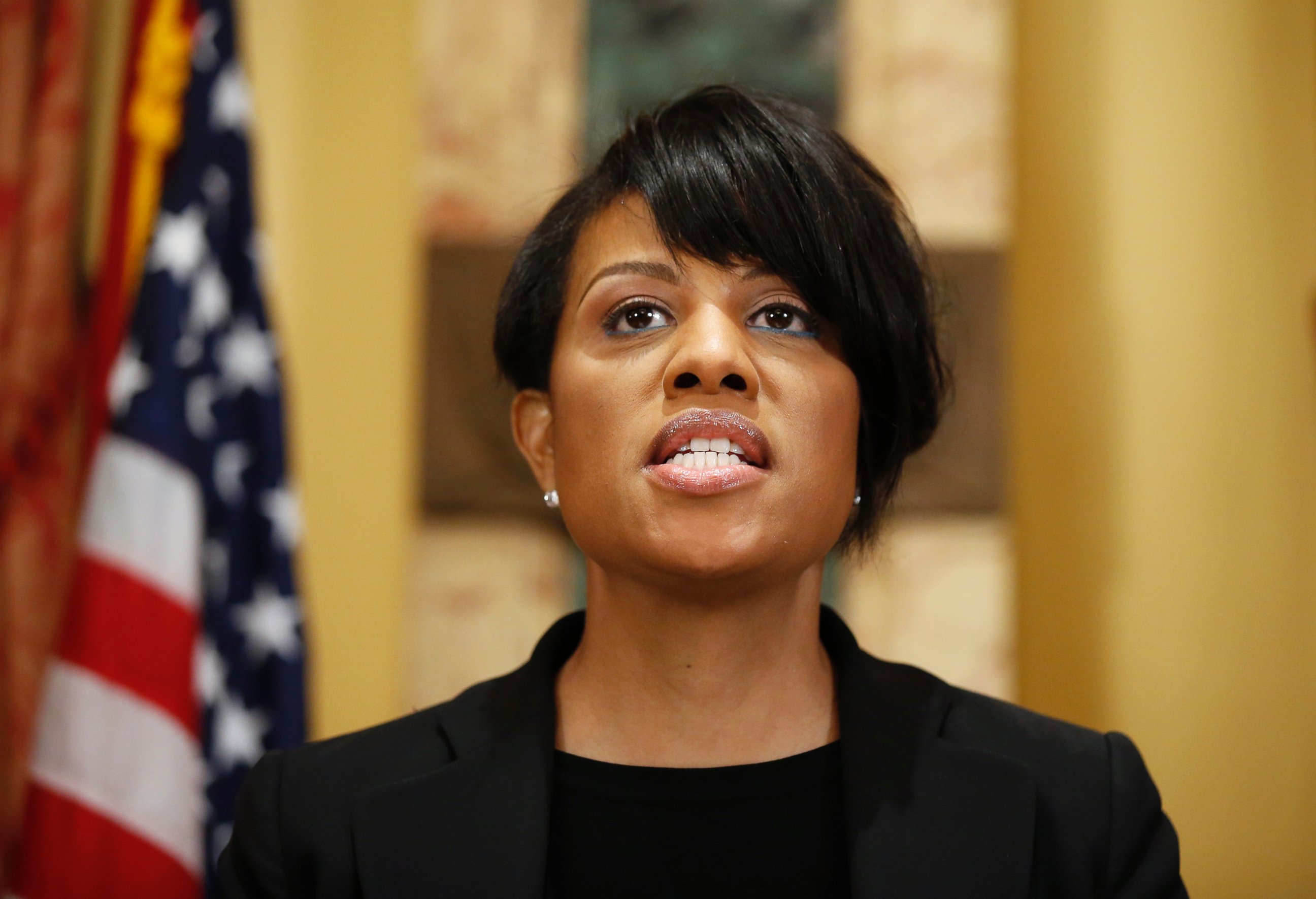 PHOTO: Mayor Stephanie Rawlings-Blake speaks during a media availability at City Hall, Friday, May 1, 2015 in Baltimore. 