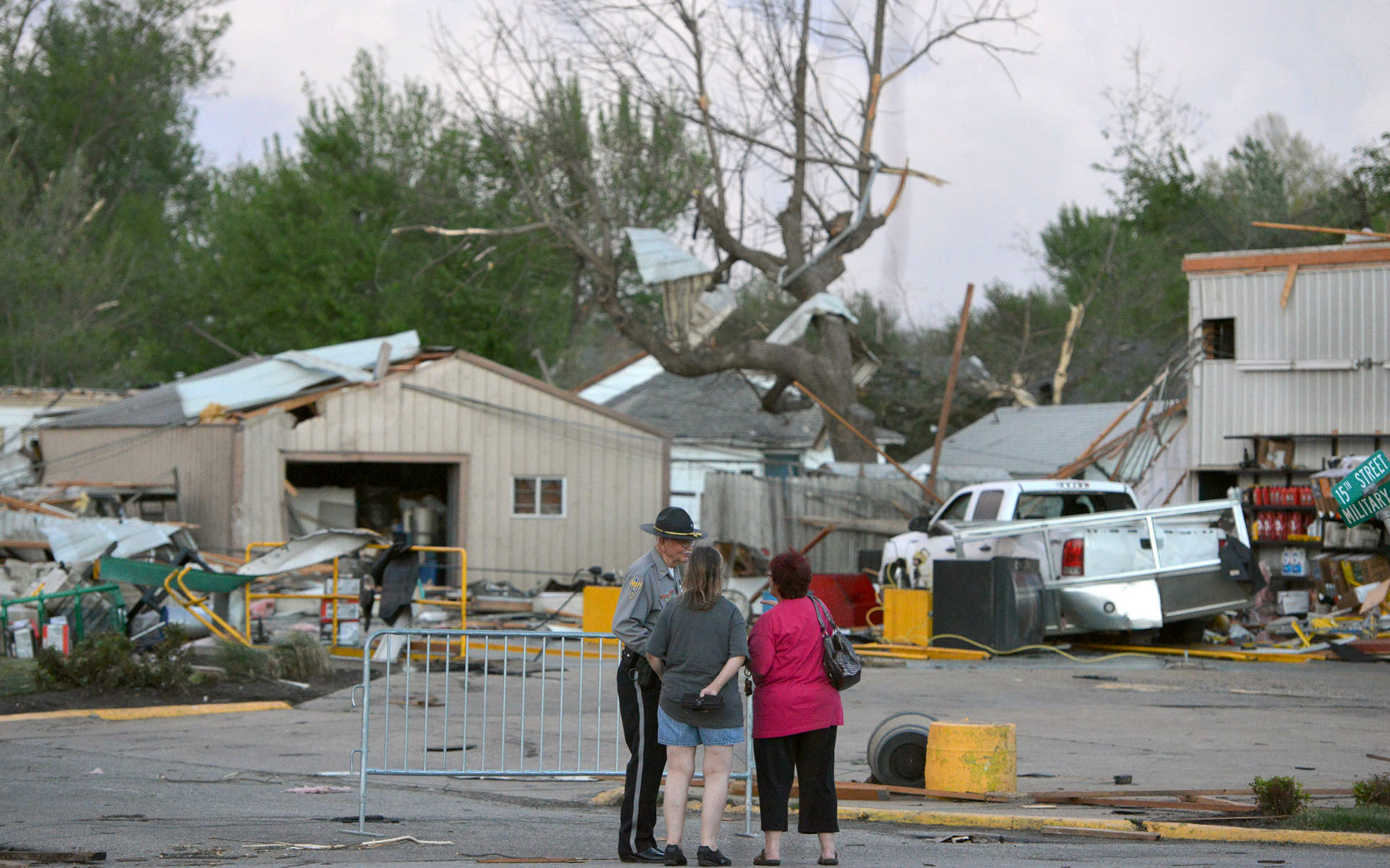 A year after tornado, Baxter Springs trying to move on, Local News