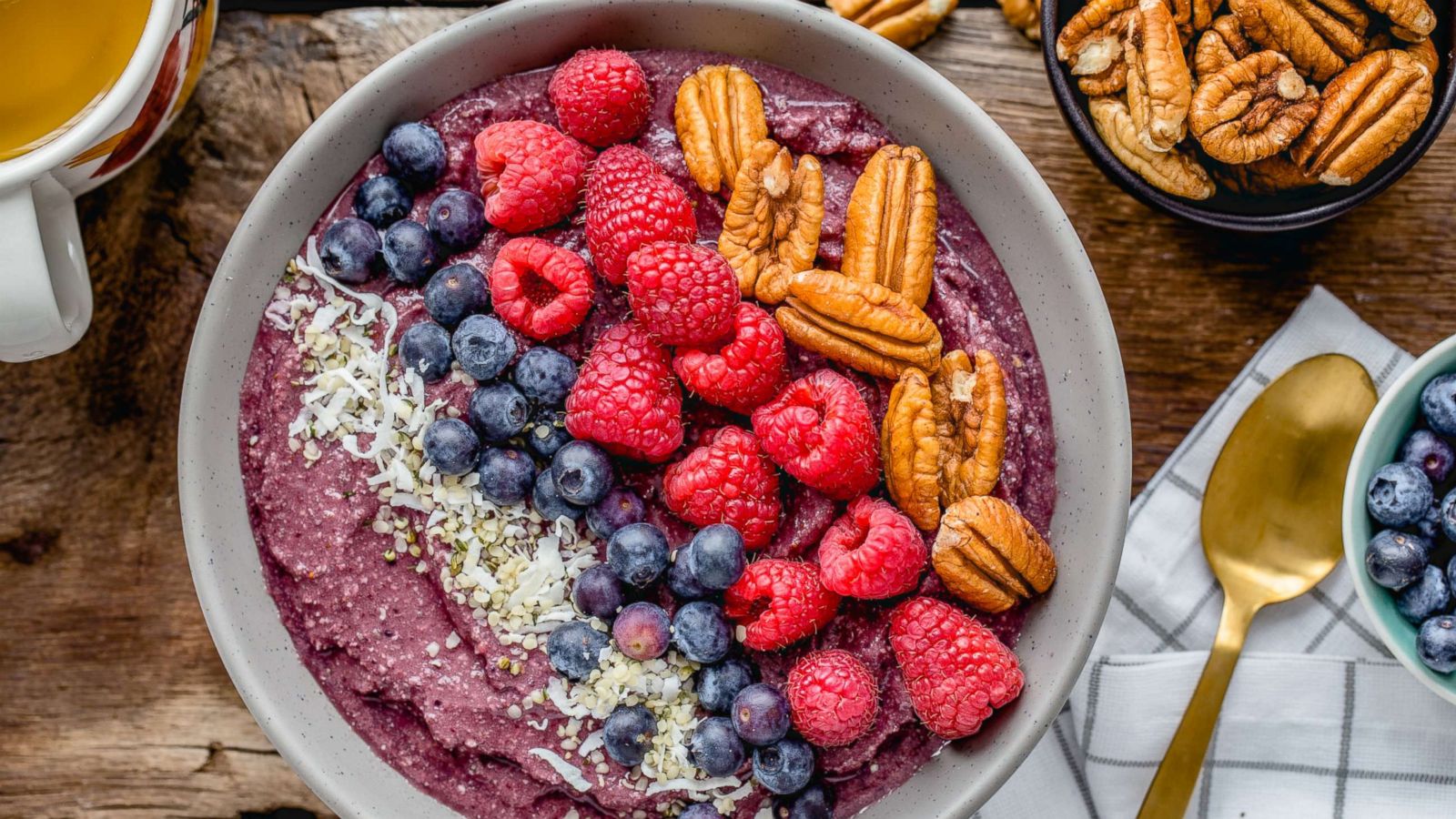 PHOTO: The American Pecan Council shared this recipe for an acai berry pecan smoothie bowl with "GMA."