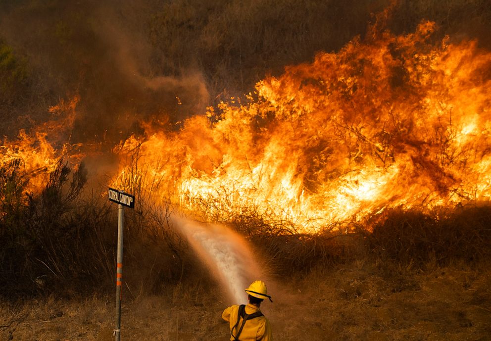PHOTO: he Alisal fire as it burns the mountainous areas between Solvang and the 101 freeway along the Gaviota Coast in California, Oct. 13, 2021.