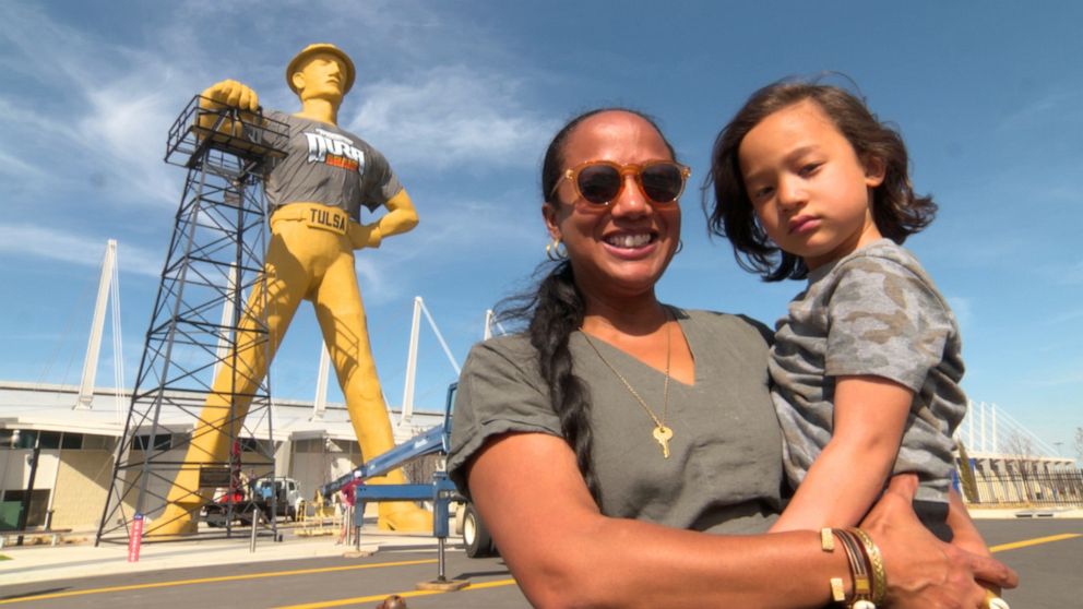PHOTO: Allison Irby Vu pictured with her 5-year-old son Enzo in 2022.