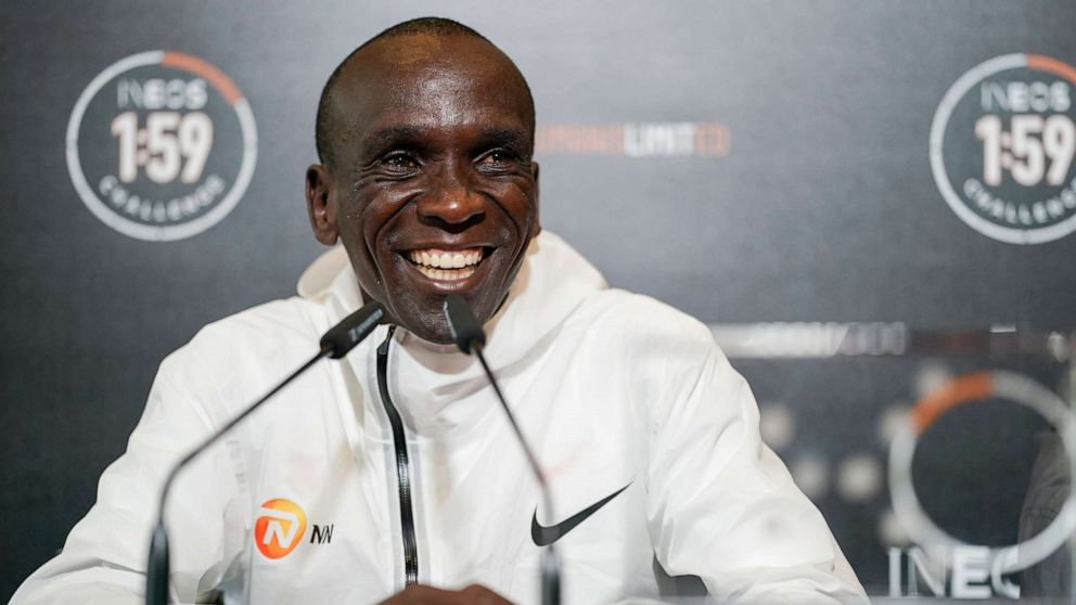 PHOTO: Eliud Kipchoge bested the two hour mark by 20 seconds for a final time of 1 hour, 59 minutes and 40 seconds.
