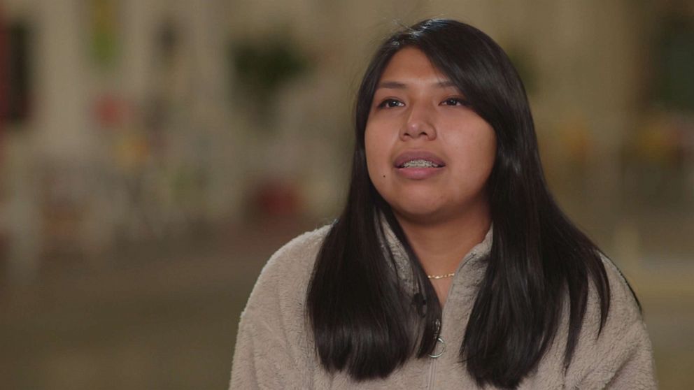 PHOTO: Beatriz Ramirez talks to "Nightline" about losing her father to COVID-19. 