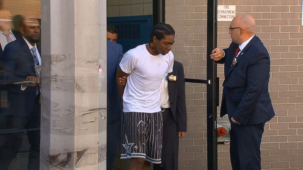 Suspect Charged With Murder In Unprovoked Stabbing Death Of Brooklyn ...