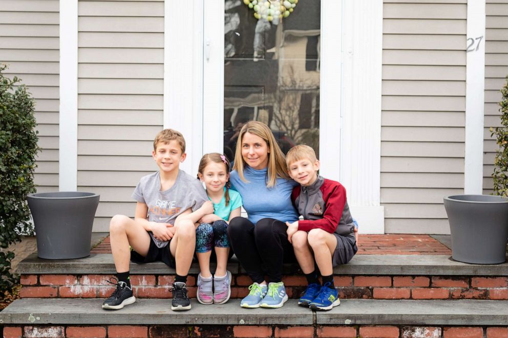PHOTO: Family poses at their home for #TheFrontStepsProject in Needham, MA.