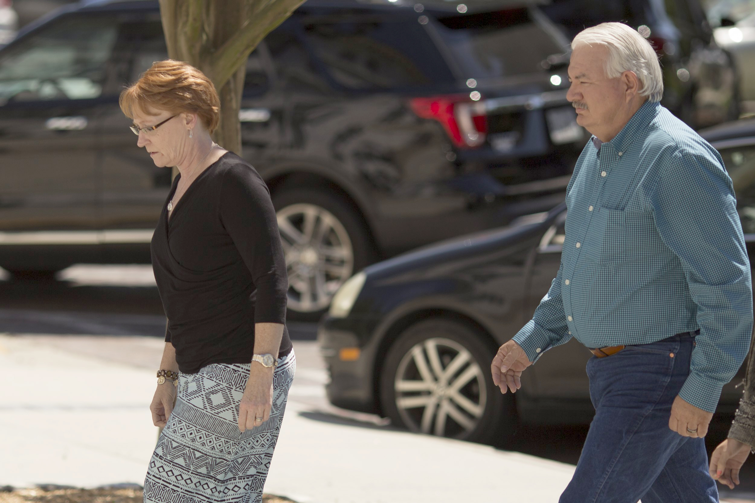 PHOTO: Billie Winner-Davis and her husband Gary Davis, parents of National Security Agency leaker Reality Leigh Winner, arrive at the US District Courthouse in Augusta, Georgia, June 8, 2017.