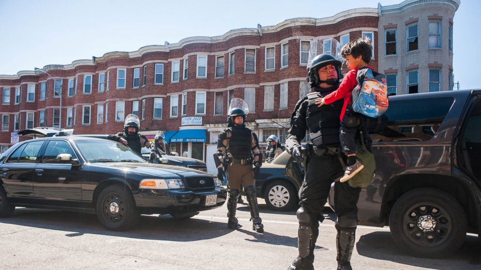 Baltimore Riot Scenes of Hope Amid Despair ABC News