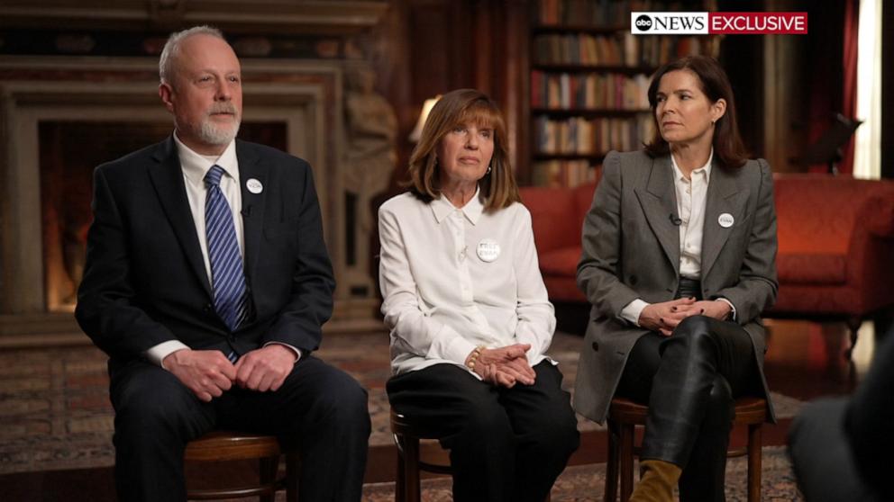 VIDEO: Parents of reporter Evan Gershkovich speak out on his yearlong detainment