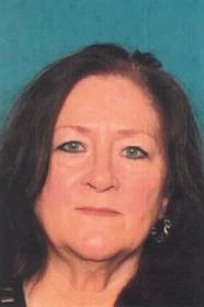 PHOTO: Police believe 66-year-old Evelyn Miller abducted her 12-year-old granddaughter, Andreana Miller, at gunpoint from a Louisiana hospital on Friday.