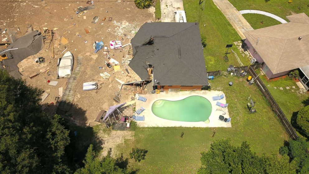 Florida Sinkhole Swallows Boat 2 Houses Others At Risk