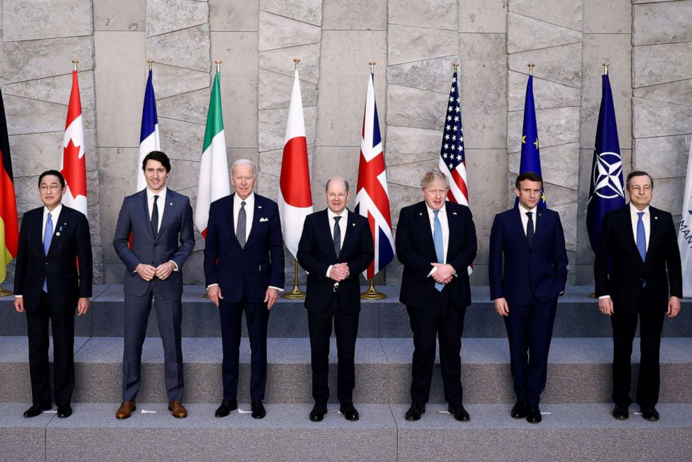 PHOTO: Japan's Prime Minister Fumio Kishida, Canada's Prime Minister Justin Trudeau, President Joe Biden pose for a G7 leaders' family photo during a NATO summit on Russia's invasion of Ukraine, , March 24, 2022 in Brussels, Belgium. 