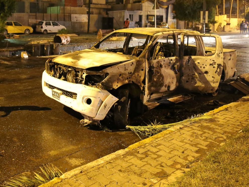 PHOTO: Security forces cordon the area after a road-side parked car-bomb attack in Karrada district of Baghdad, Iraq on May 29, 2017.