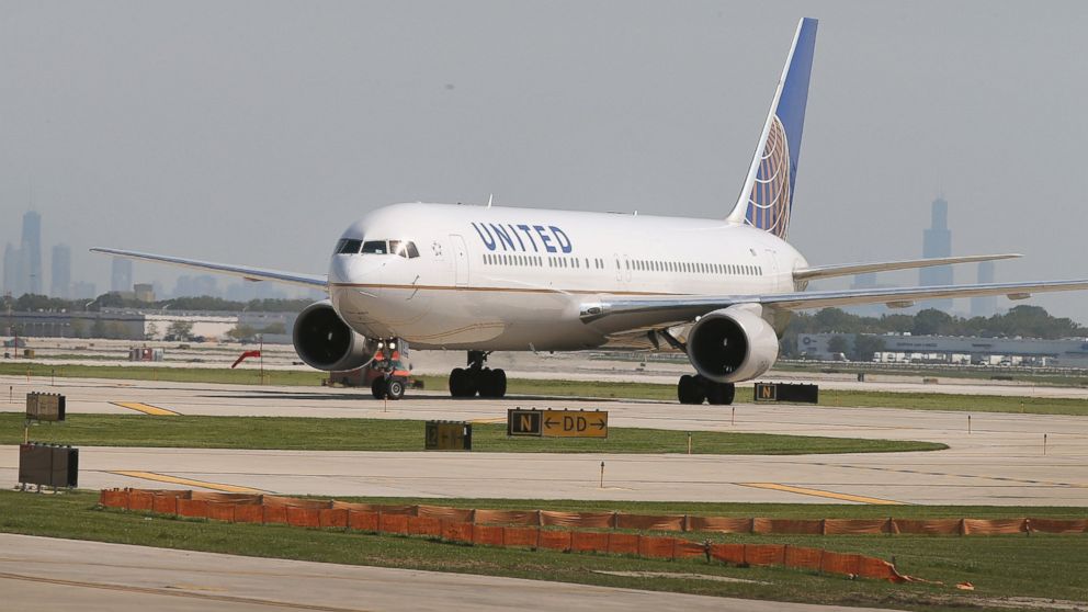 VIDEO: New video from United flight where passenger was dragged from his seat