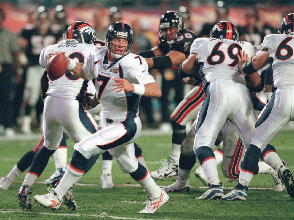 PHOTO: John Elway #7 of the Denver Broncos looks to pass against the Atlanta Falcons during Super Bowl XXXIII, Jan. 31, 1999, at Pro Player Stadium in Miami. The Broncos won the game 35-19.