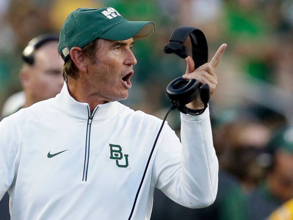 PHOTO: Baylor coach Art Briles yells from the sideline during the first half of an NCAA college football game against Lamar in Waco, Texas, in this Sept. 12, 2015 file photo.