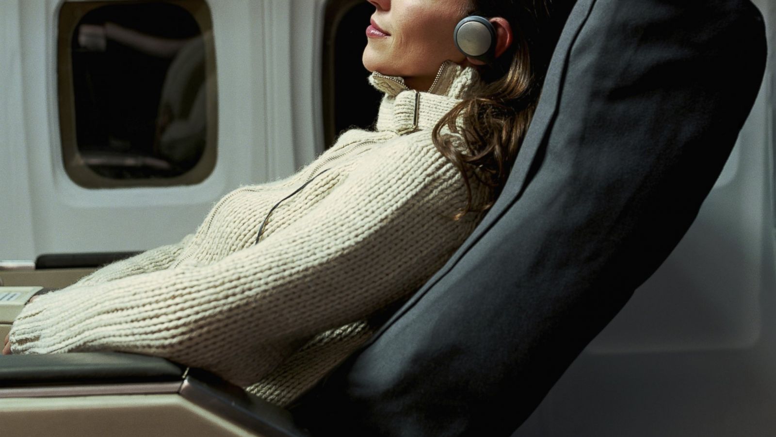 The Do's and Don'ts of Reclining Your Airplane Seat - ABC News