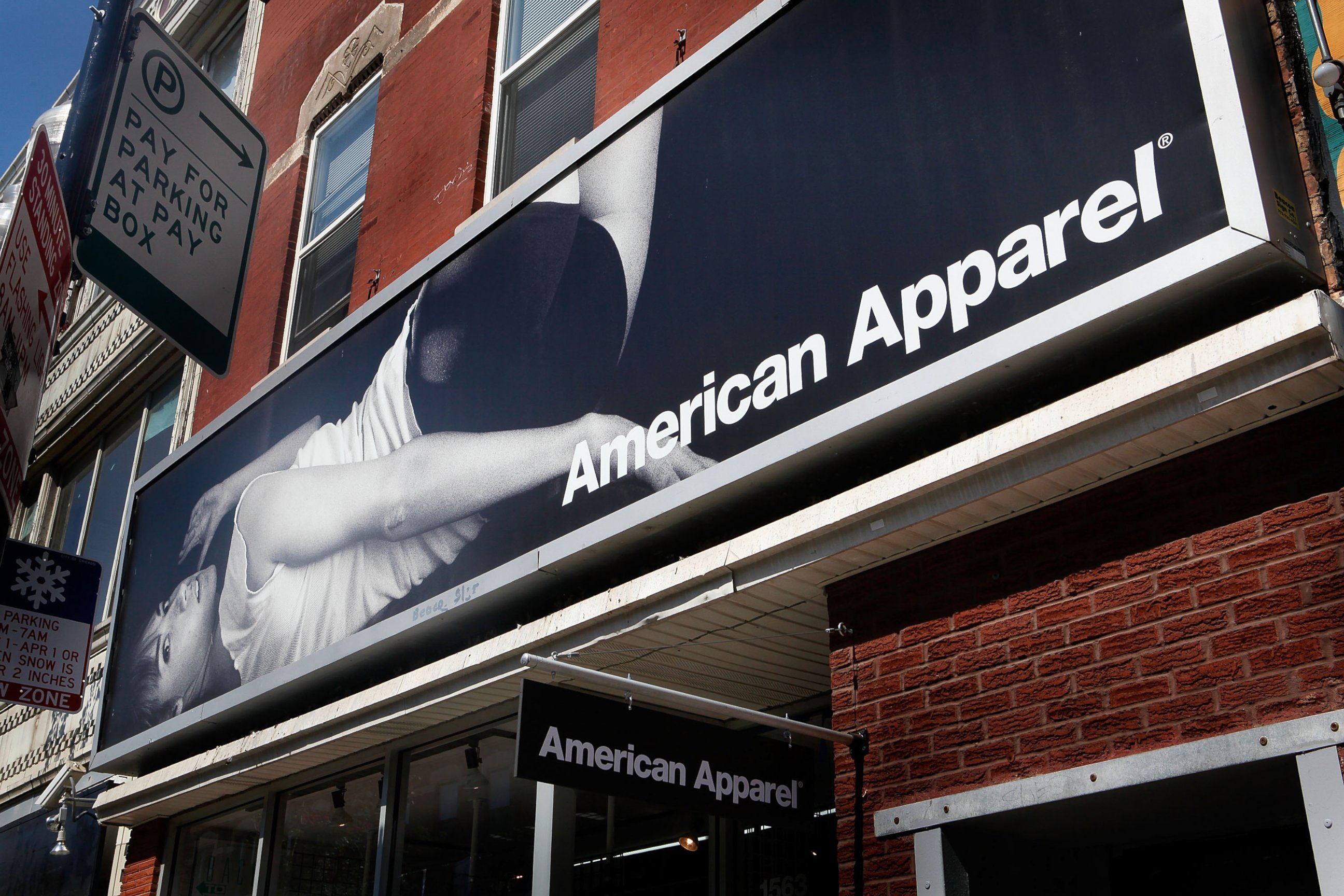 PHOTO: A sign hangs above an American Apparel store in Chicago's Wicker Park neighborhood, Sept. 4, 2009.