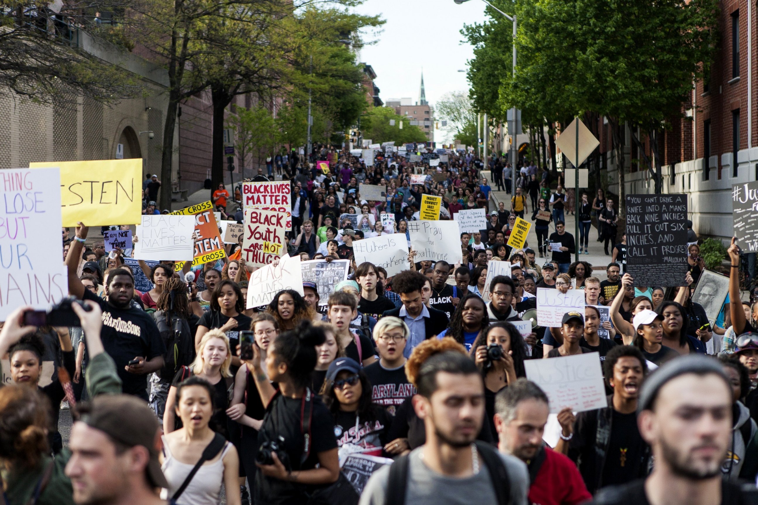 PHOTO: Over a thousand high school and college students march from Penn Station to City Hall for justice for Freddie Gray in Baltimore, April 29, 2015. 