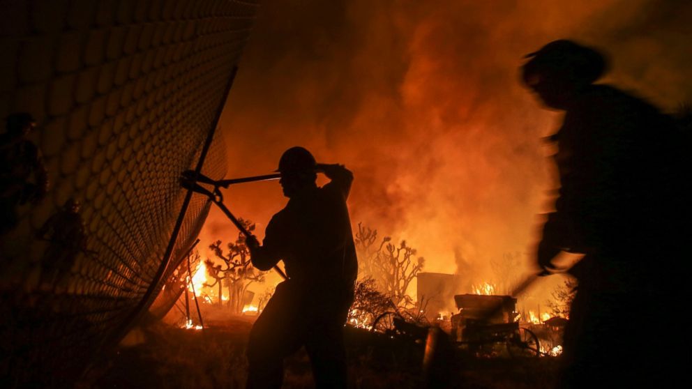 PHOTO: Firefighters battle the Blue Cut wildfire near Cajon Pass, north of San Bernardino, California, Aug. 16, 2016. 