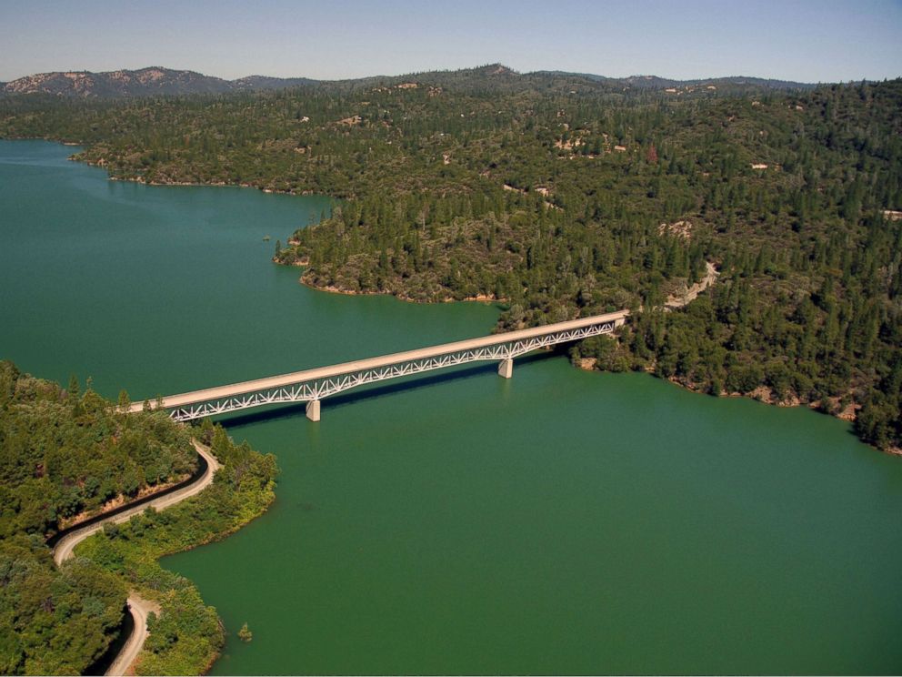 PHOTO: The Green Bridge passes over full water levels at a section of Lake Oroville