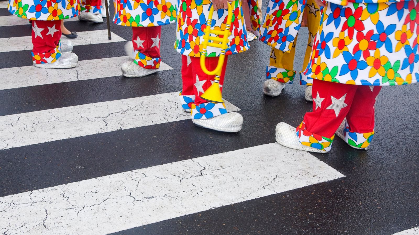 Crazy Clown leggings – Headstones and Hearses