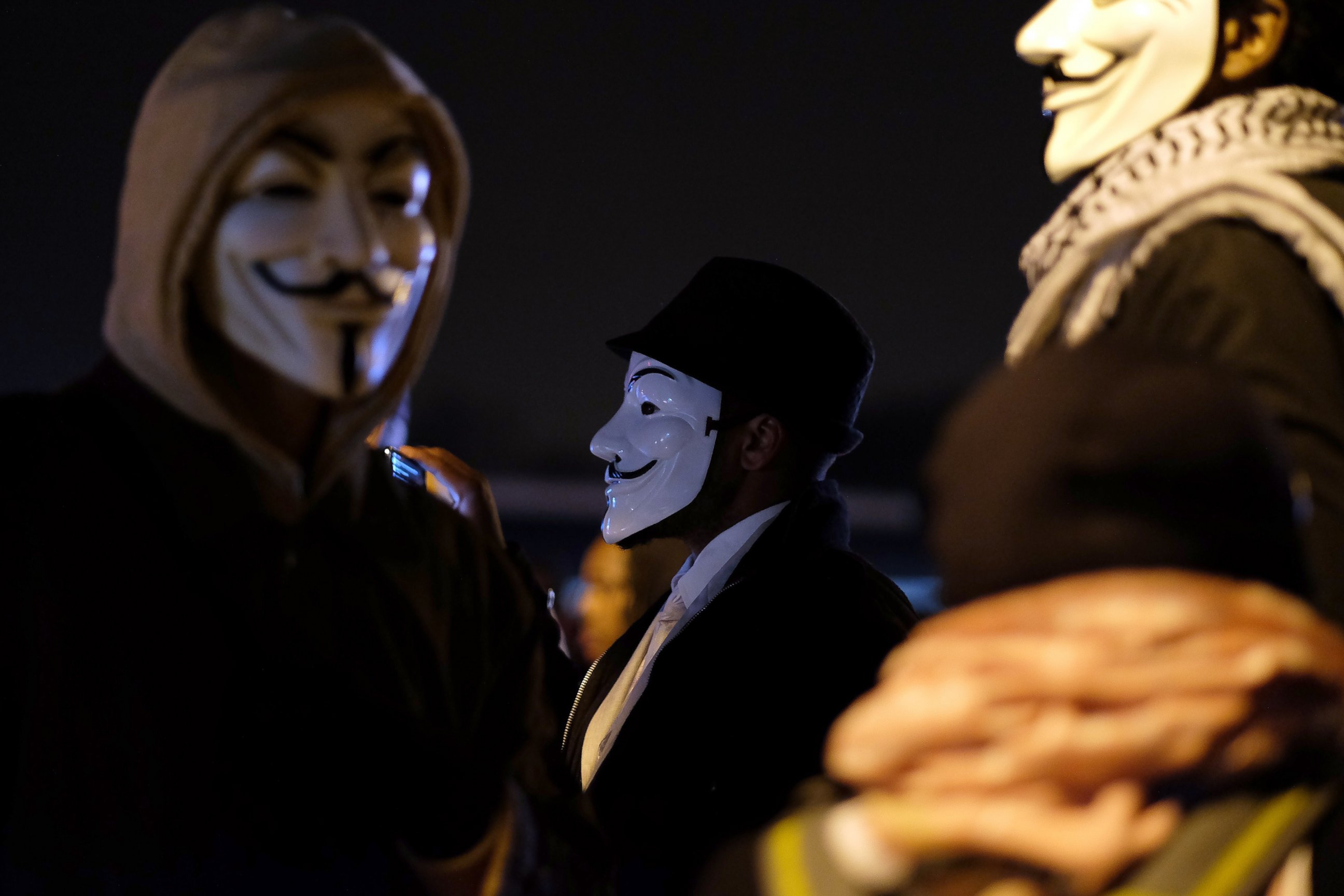 PHOTO: Demonstrators protest the shooting death of 18-year-old Michael Brown in Ferguson