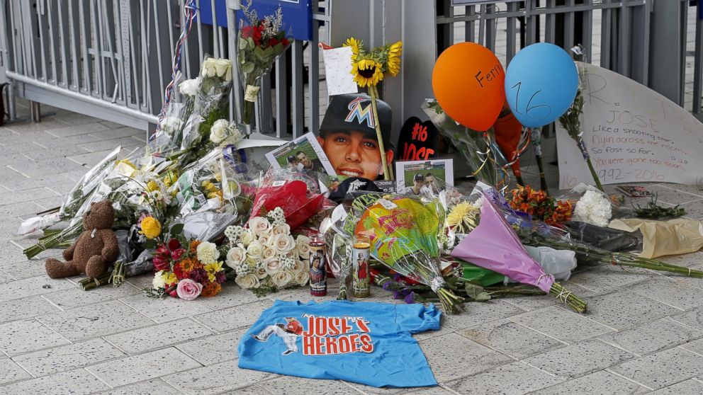 Marlins welcome Jose Fernandez's family to ballpark for his birthday