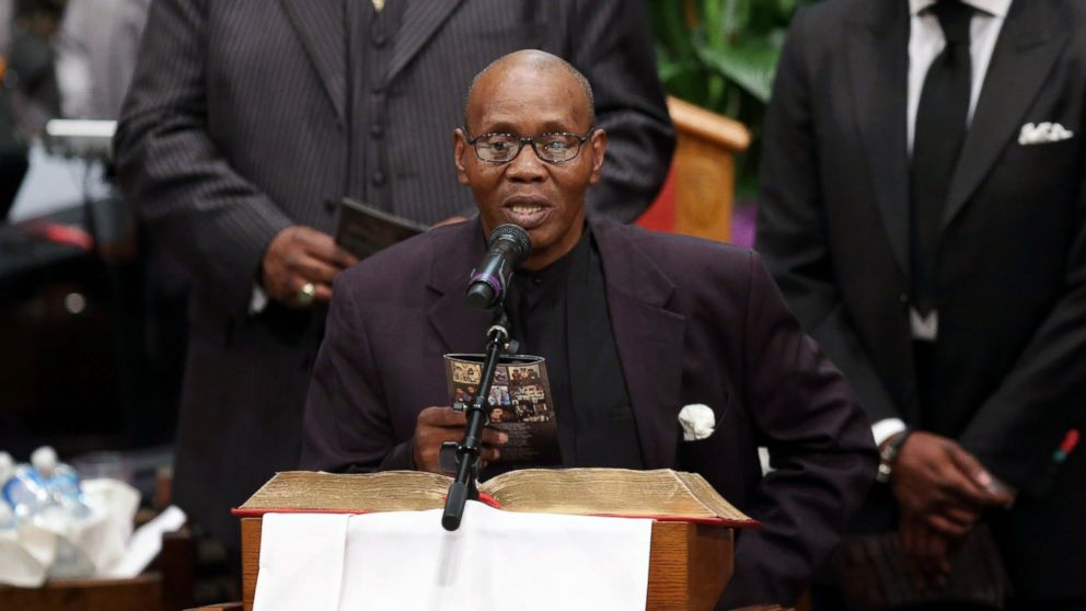 PHOTO: Freddie Gray's stepfather Richard Shipley reads a poem written for Gray during his funeral at the New Shiloh Baptist Church during his funeral in Baltimore, April 27, 2015.