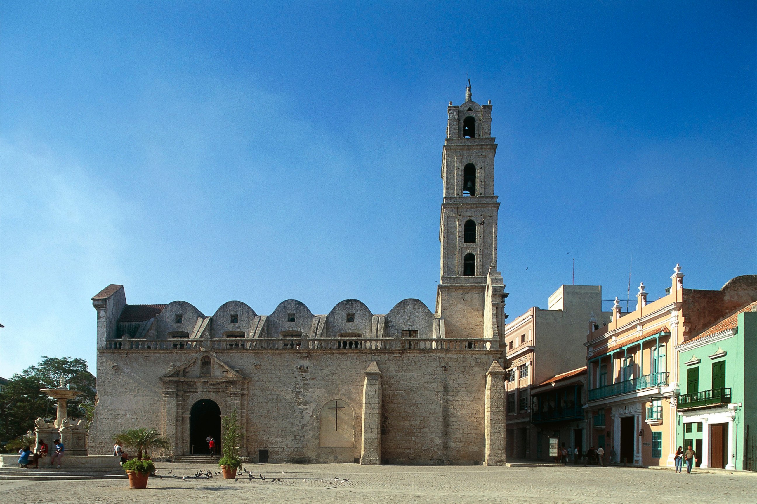PHOTO: Basilica Menor de San Francisco de Asis, circa 2000, in Havana, Cuba.  