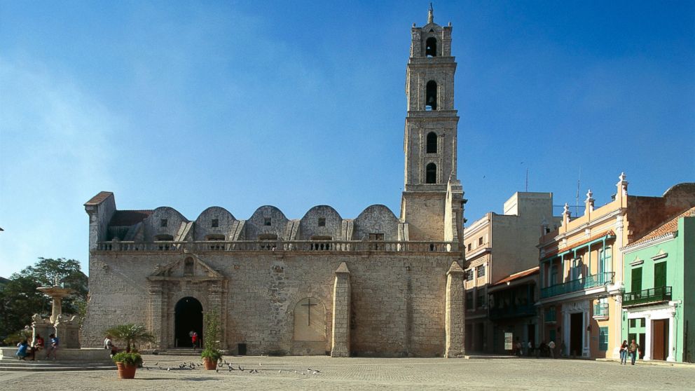 PHOTO: Basilica Menor de San Francisco de Asis, circa 2000, in Havana, Cuba.  