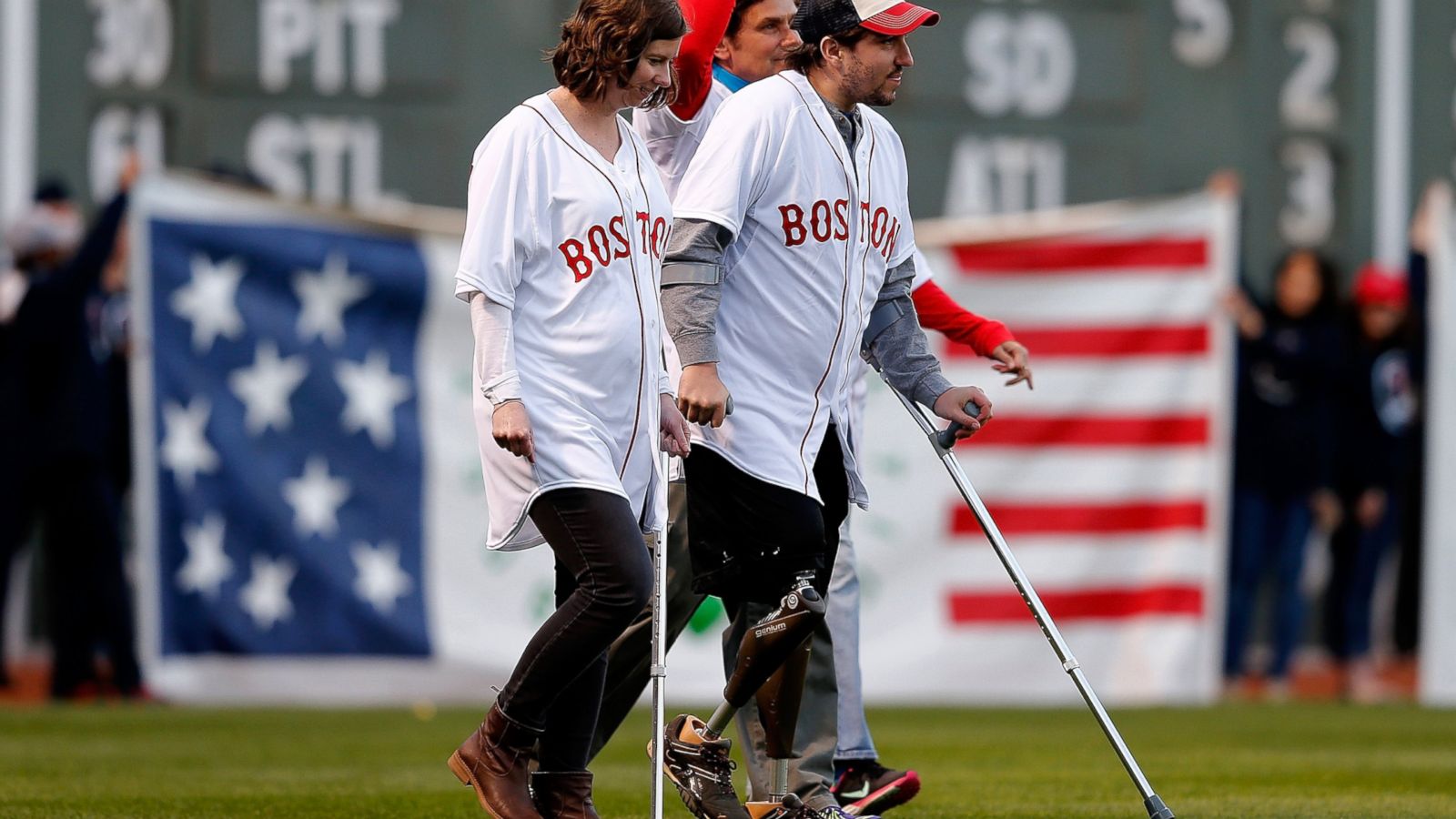 Red Sox remember bombing victims in emotional ceremony