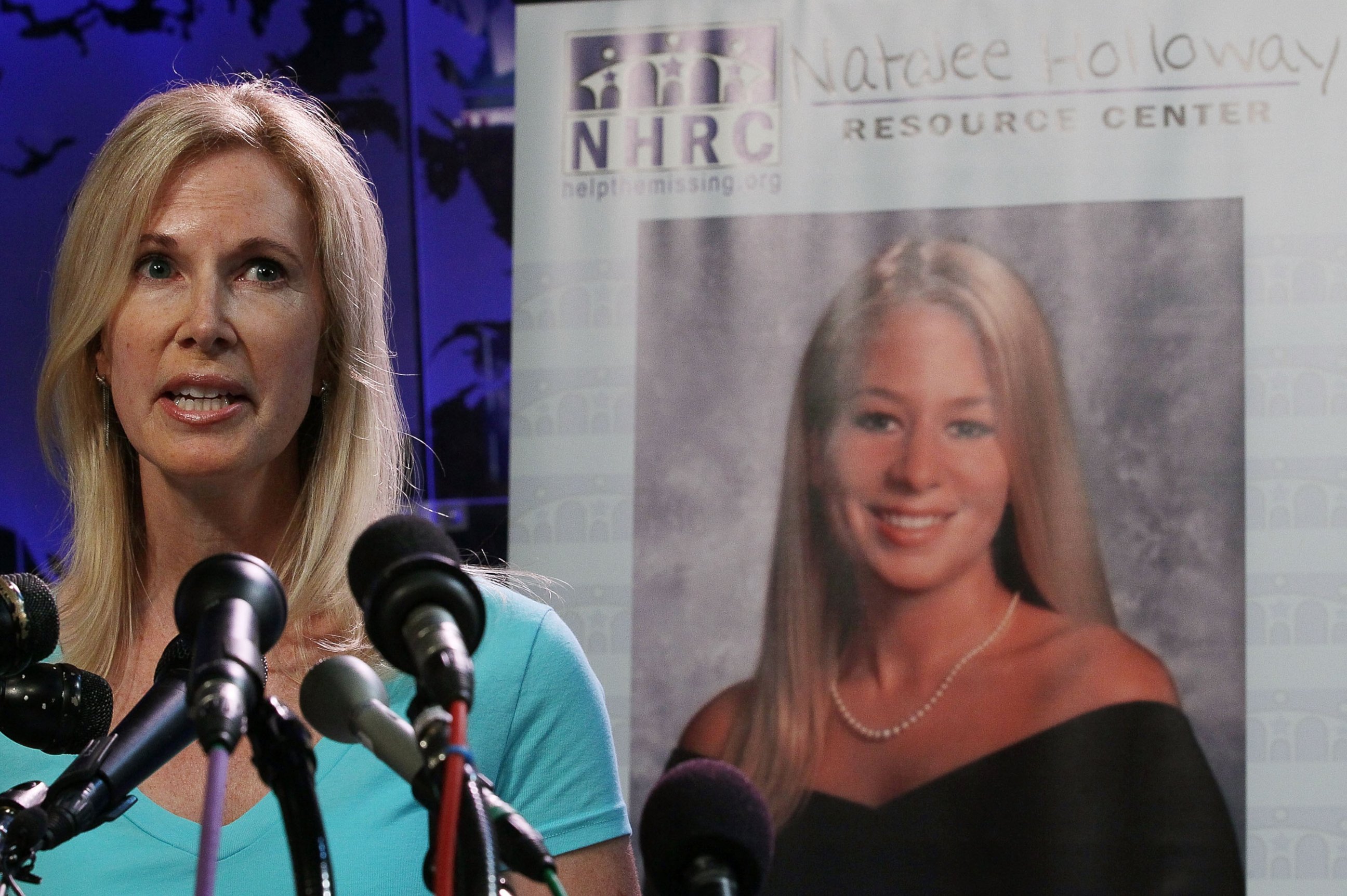 PHOTO: Beth Holloway participates in the launch of the Natalee Holloway Resource Center on June 8, 2010 in Washington.