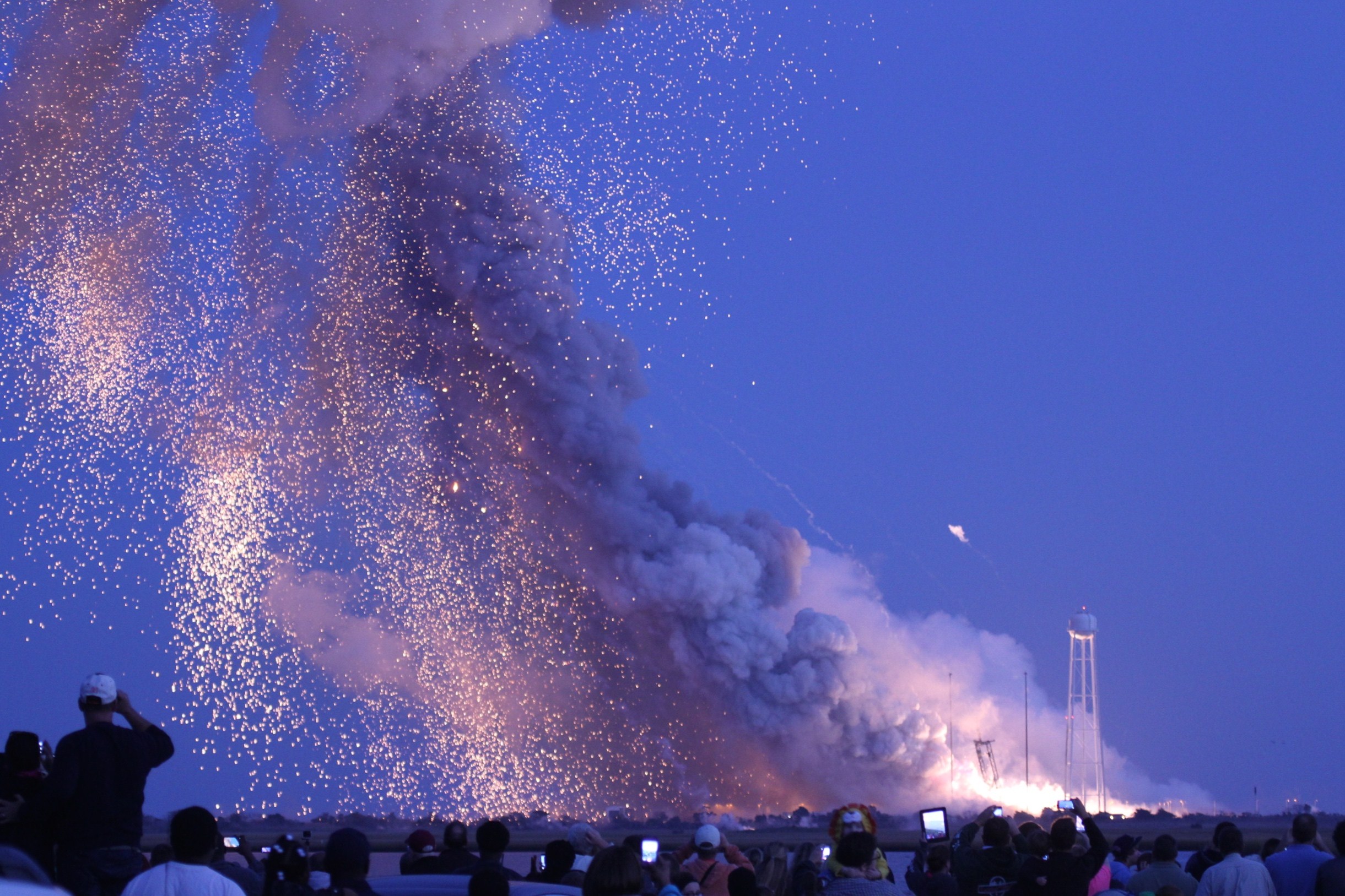 PHOTO: An unmanned rocket owned by Orbital Sciences Corporation explodes on Oct. 28, 2014 in Wallops Island, Va.