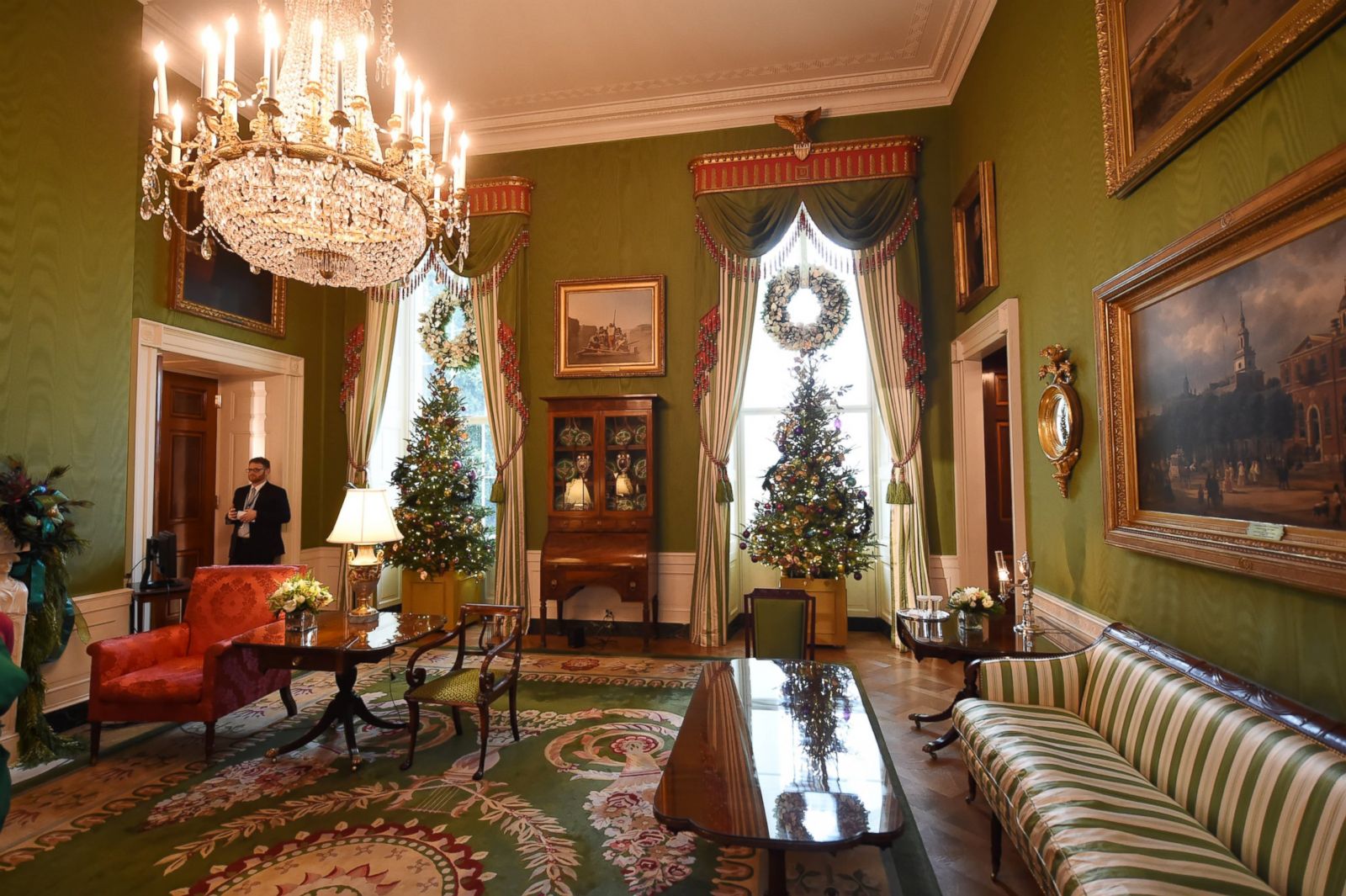 The White House Shines For The Holidays Photos Image 51