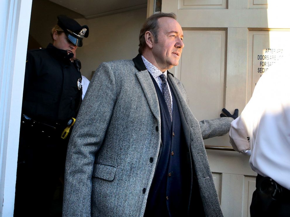 PHOTO: Actor Kevin Spacey leaves his arraignment on January 7, 2019 in Nantucket, Mass., Jan. 7, 2019.