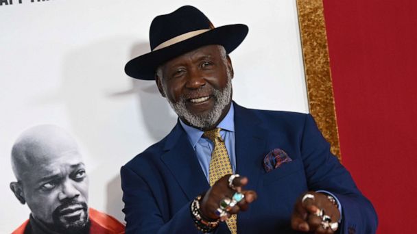 'Shaft' star Richard Roundtree dies at 81 following brief cancer battle - Vimarsana News