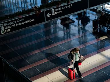 Reagan National Airport closed due to 'aircraft emergency'