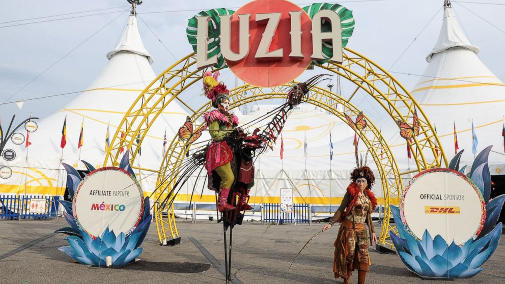VIDEO: A technician working a rehearsal for Cirque du Soleil LUZIA was struck by a lift and later died, the company and police said late Tuesday night.