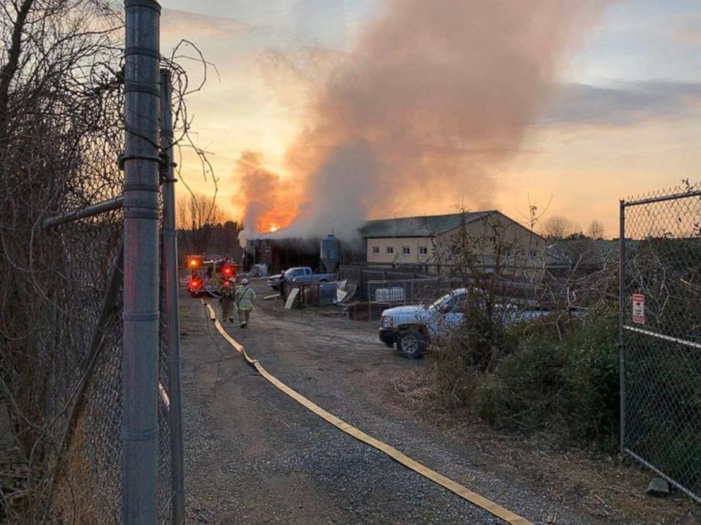 PHOTO: A fire occurred on Monday, March 8, at Roer’s Zoofari in Vienna, Virginia, just 12 miles west of the nation’s capital. Two giraffes died in the blaze.