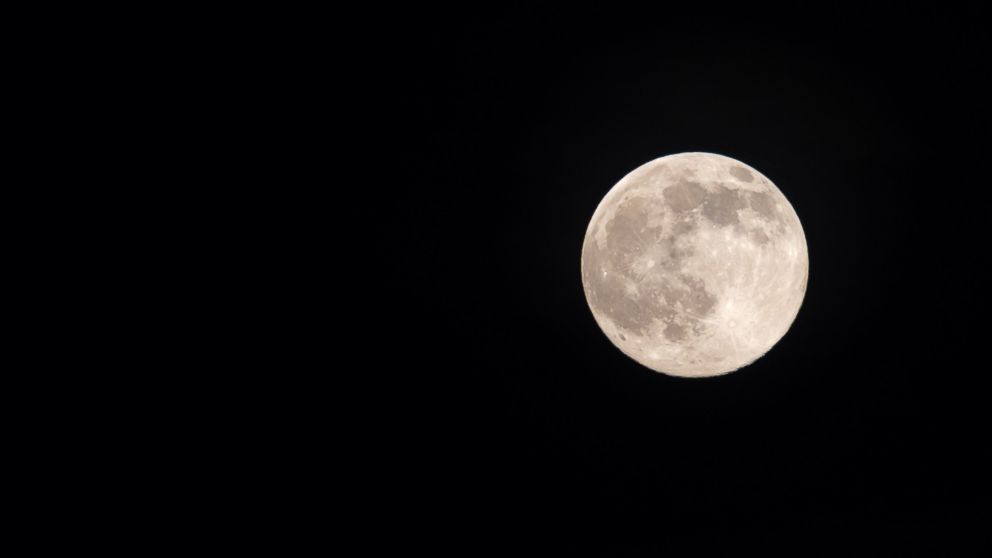 The FAA gave clearance for a Florida company to fly to the moon. 