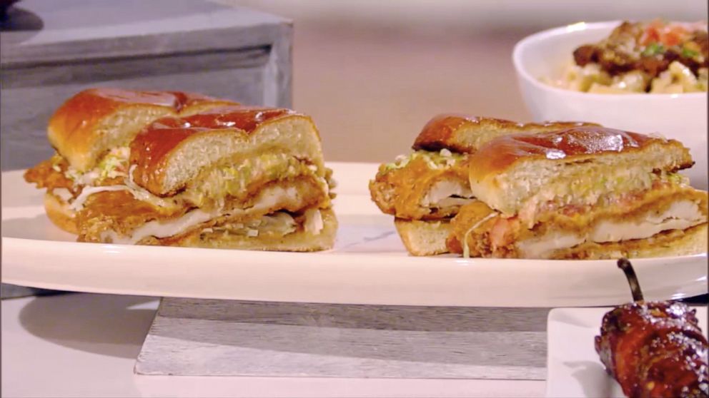 Guy Fieri brings 'The View' to flavortown with his CG classic chicken