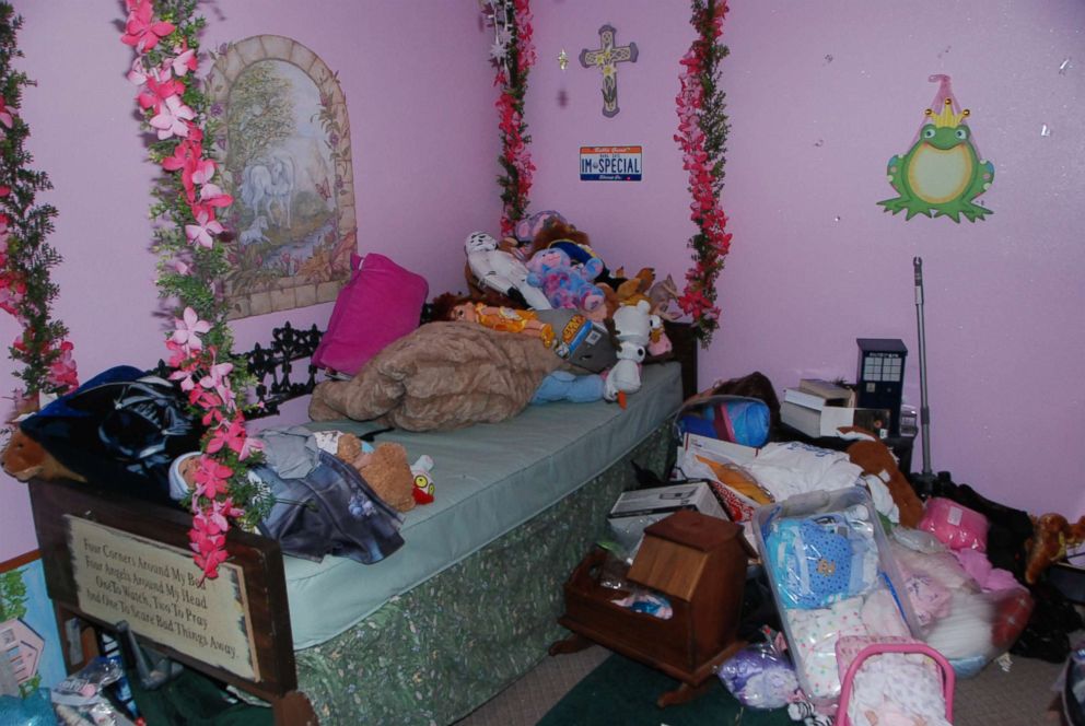 PHOTO: Gypsy Blanchard's bedroom in the pink house in Missouri where she lived with her mother Dee Dee Blanchard. 