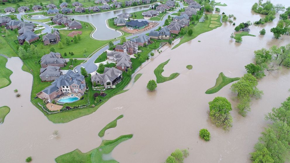 PHOTO: This image taken on April 30, 2017, shows flooding in the Ozark area south of Springfield, Mo.