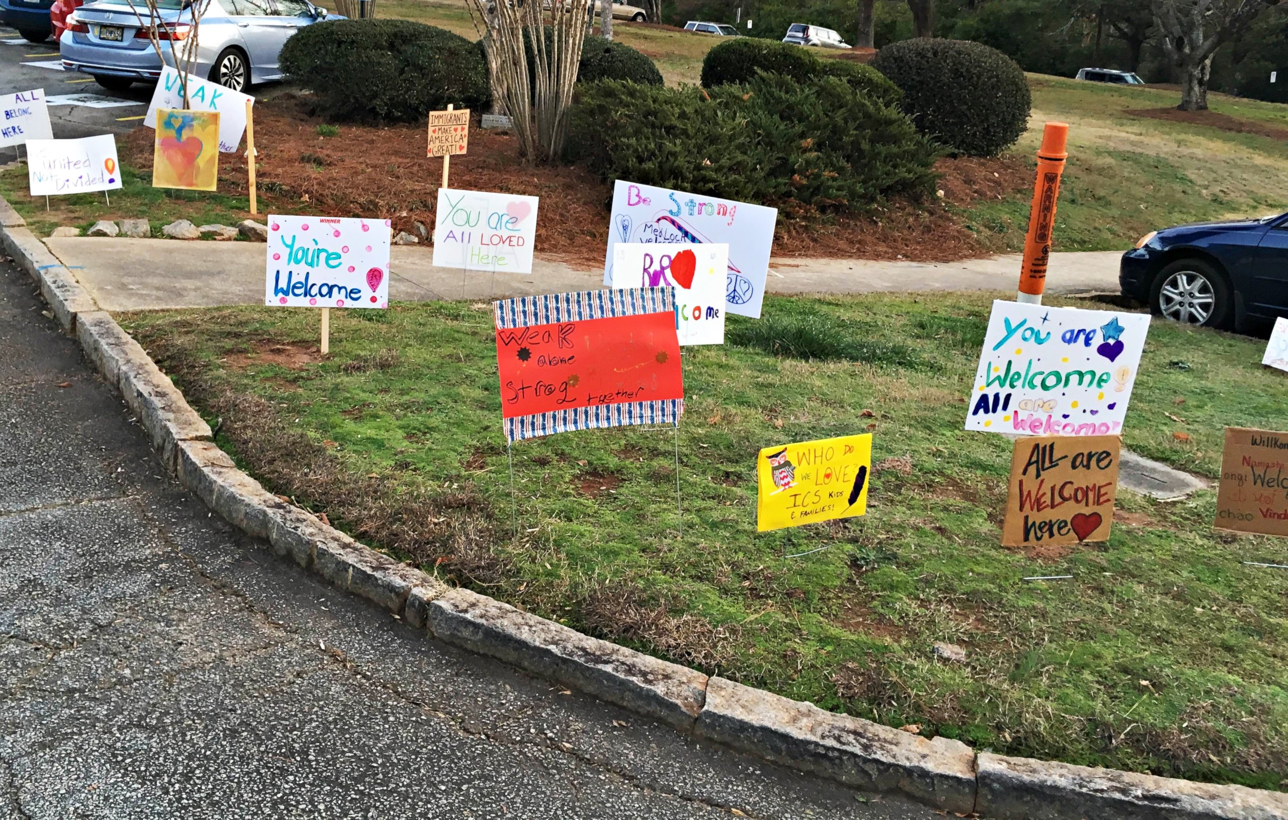 PHOTO: Danny Vincent hosted a sign-making party with family and friends in her DeKalb County, Georgia, home to make signs of support for the International Community School. 