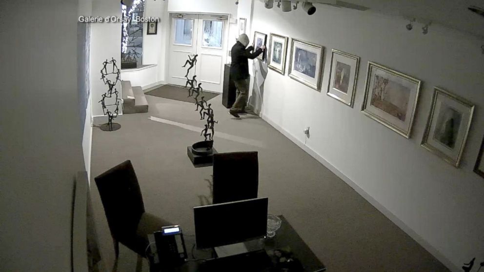 PHOTO: Surveillance video from inside the Galerie d'Orsay art gallery in Boston shows a suspect in an alleged robbery. 