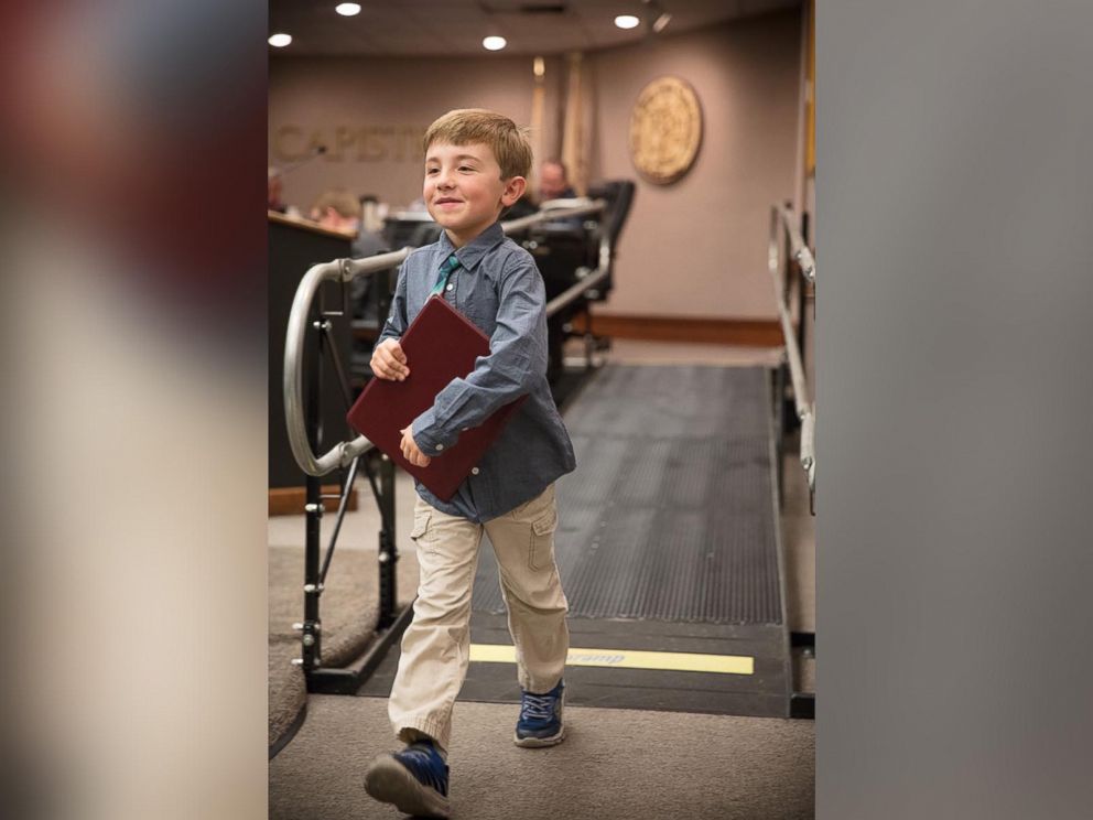 PHOTO: Ryan Hickman, 7, has started his own recycling business in his Orange, County, California, neighborhood.